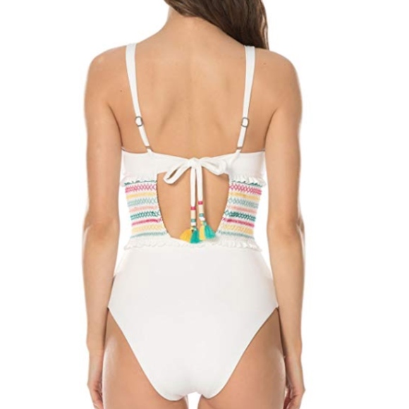 ISABELLA ROSE - Picture 2 of 6